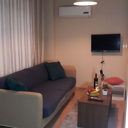 Fi Homes - Adults Only İzmir Ngoại thất bức ảnh
